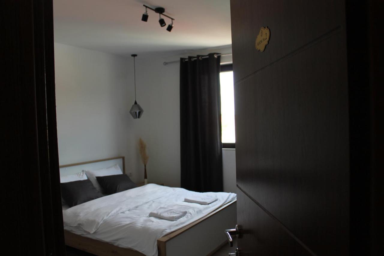 Belov Rooms And Apartments Demir Kapija Ngoại thất bức ảnh