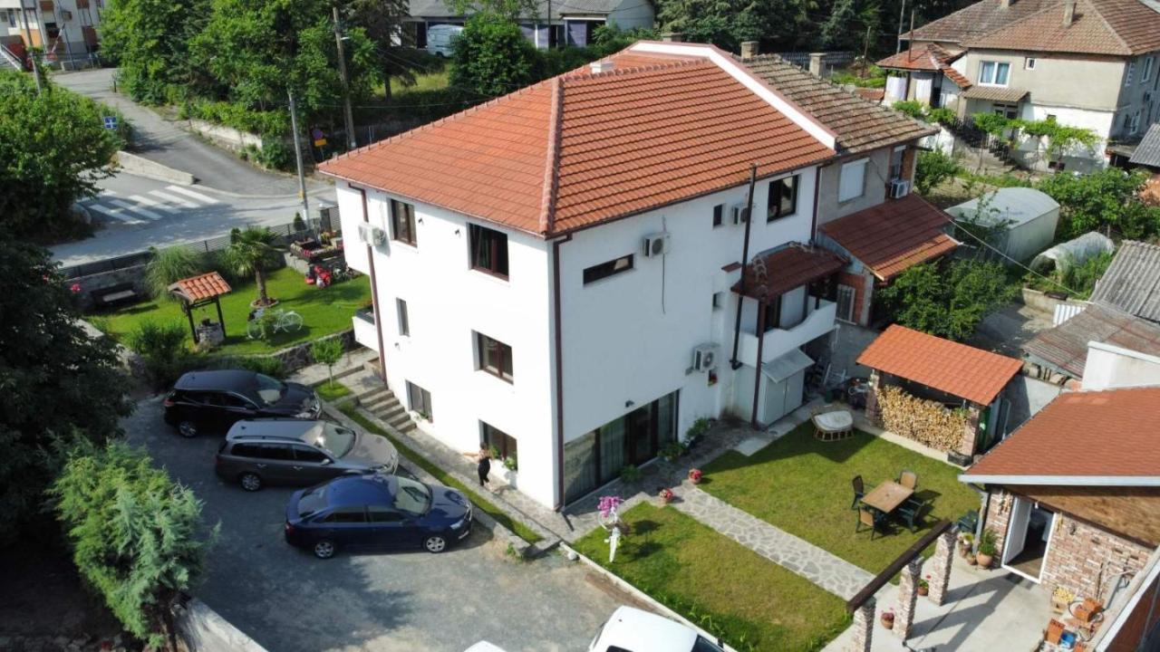 Belov Rooms And Apartments Demir Kapija Ngoại thất bức ảnh