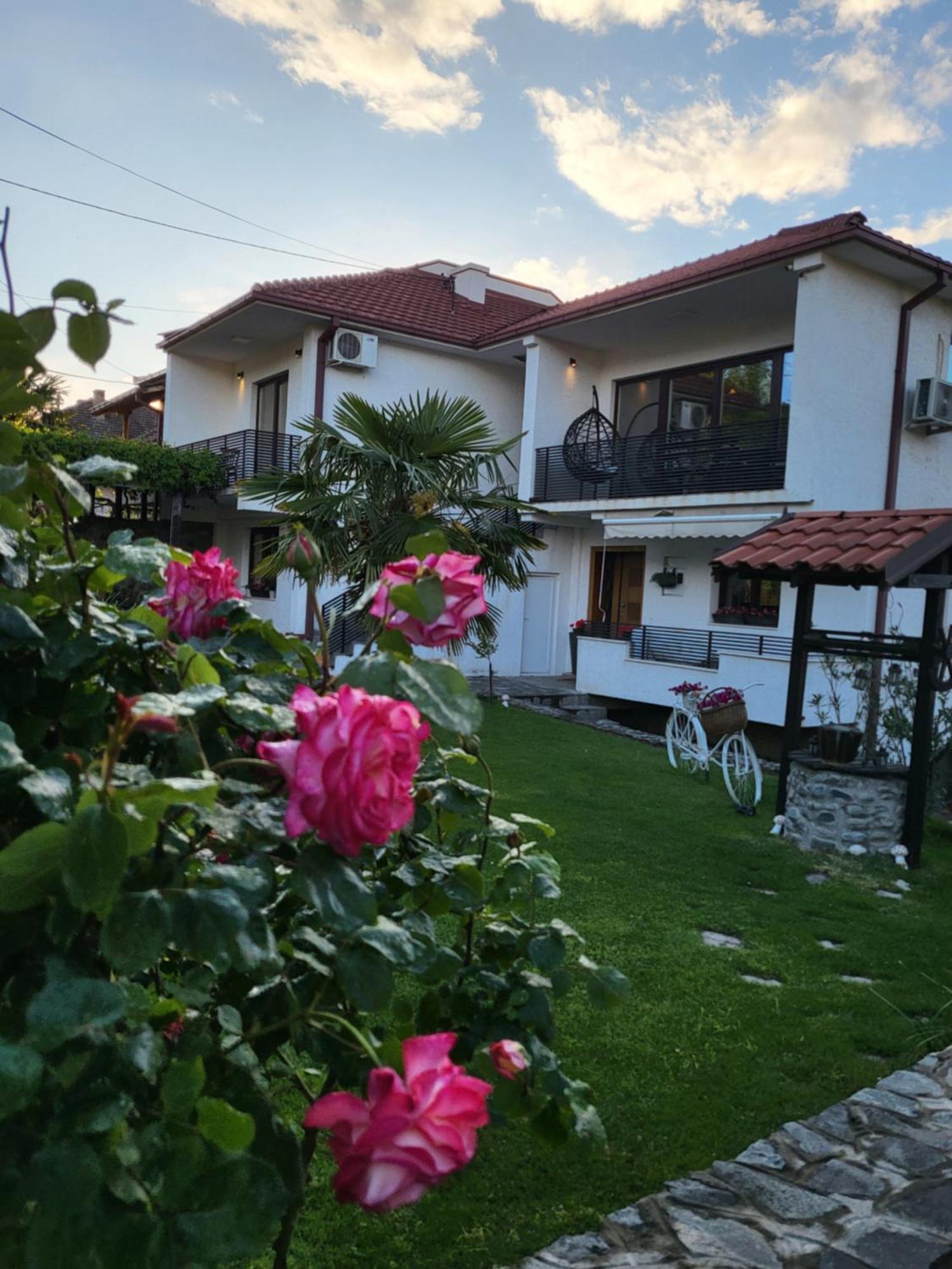 Belov Rooms And Apartments Demir Kapija Ngoại thất bức ảnh